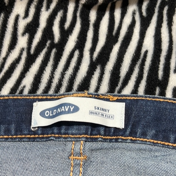 Old Navy Girls Skinny Built-In Flex Jeans             Size 16 NWT - Picture 5 of 10